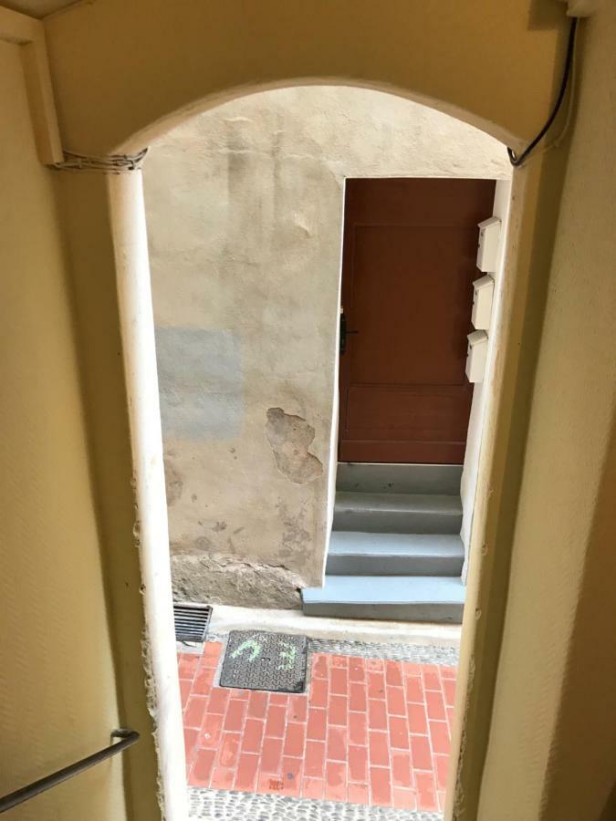 Le Petit Bateau Lägenhet Menton Exteriör bild