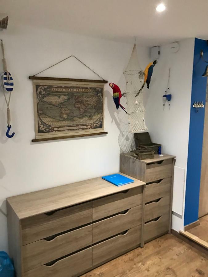Le Petit Bateau Lägenhet Menton Exteriör bild