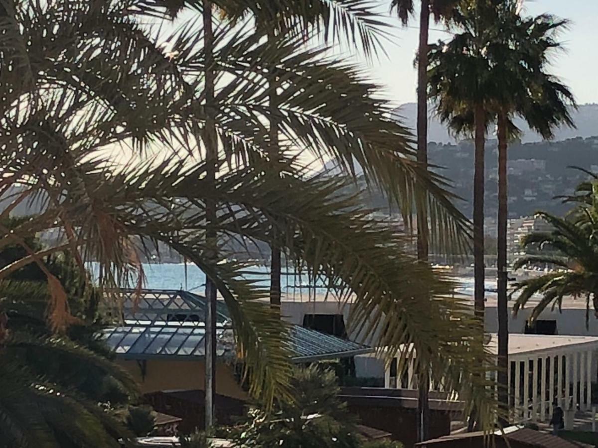 Le Petit Bateau Lägenhet Menton Exteriör bild